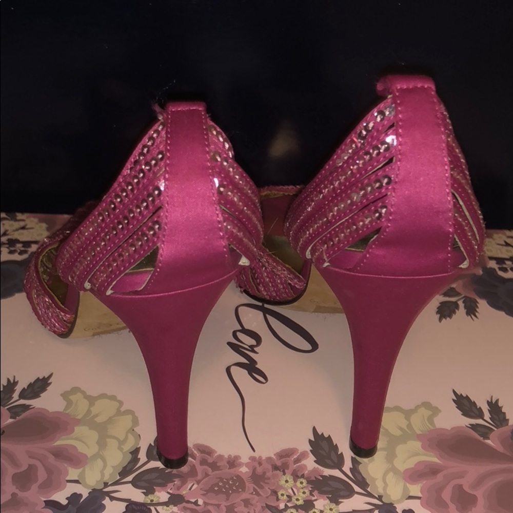 💕bebe heels💕 - Picture 4 of 4